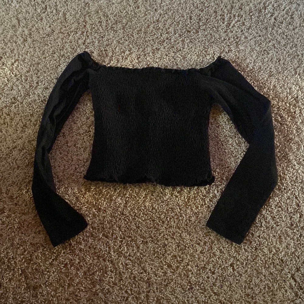 Hollister Long Sleeve Crop